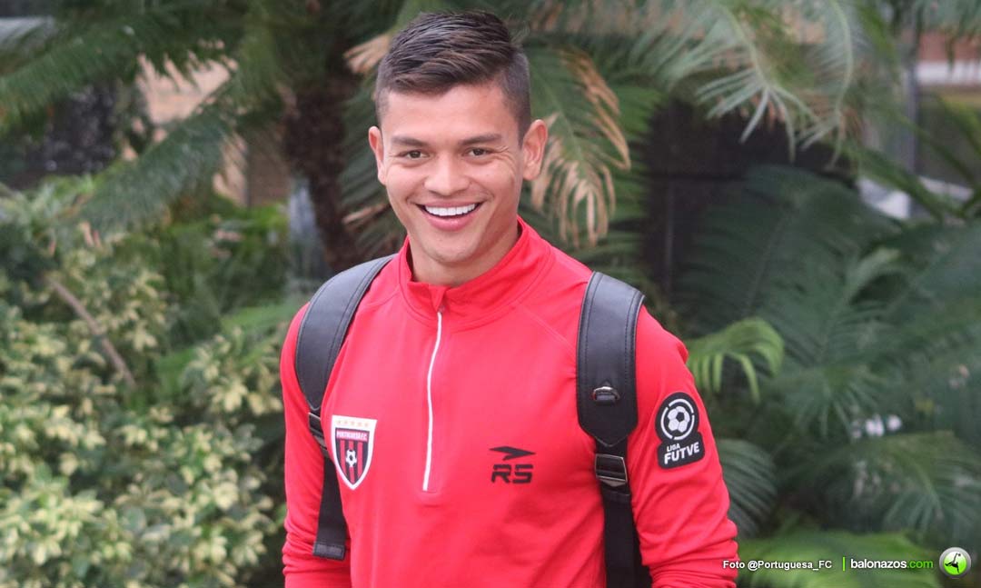 El mediocampista Ronaldo Lucena