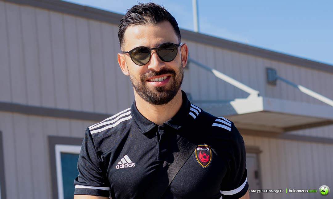 el entrenador Poenix Rising FC, Juan Guerra