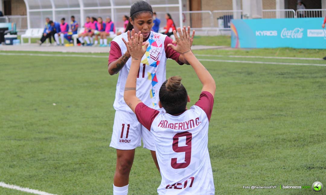 Uruguay aseguró medalla en el fútbol femenino de los Odesur y va por el oro  - EL PAÍS Uruguay