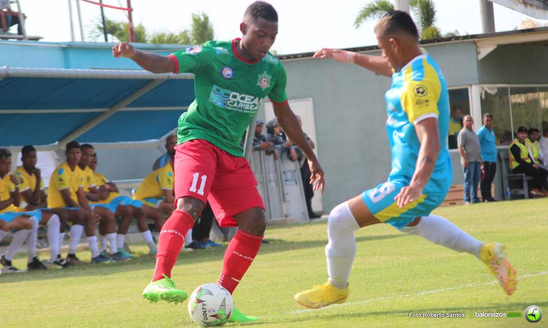 Marítimo y Dynamo Puerto