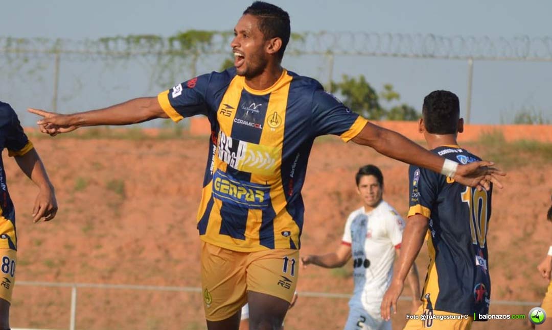 Angostura FC Ronny Maza