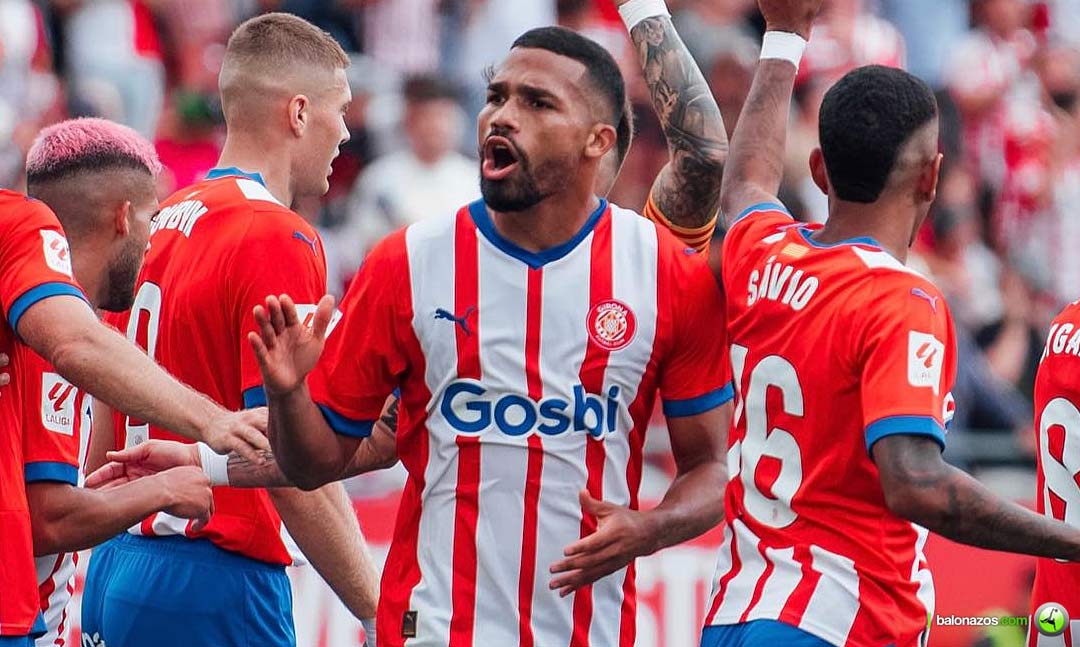 Yangel Herrera celebra