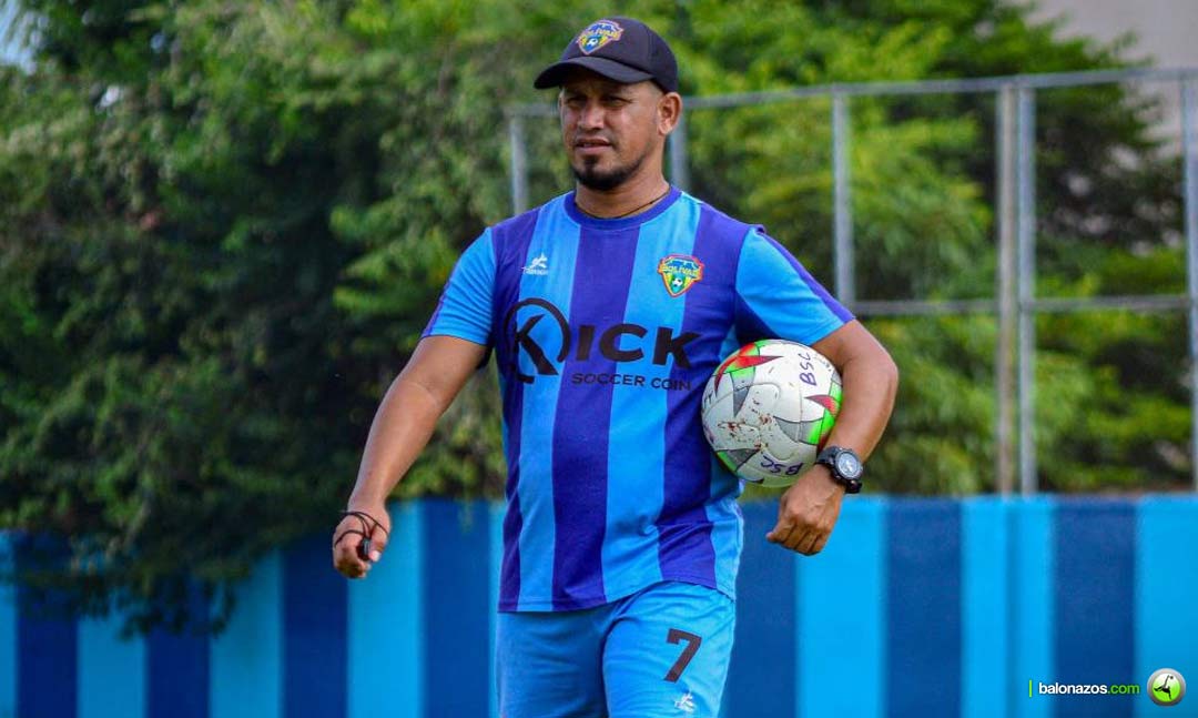 Bolívar SC DT Edward Leonet