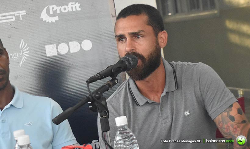 Entrenador Daniel Blanco