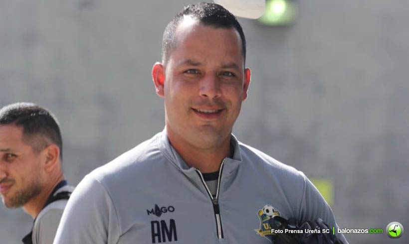 ’Adolfo Monsalve DT del Ureña SC 