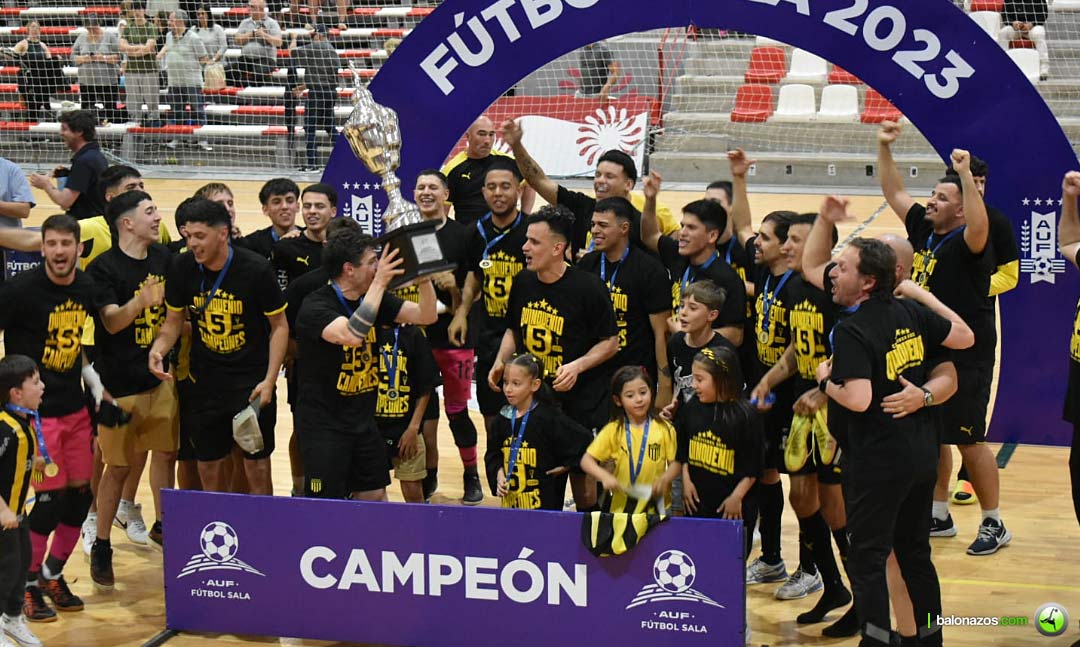 El guanareño Jesús Vidal  Campeón con Peñarol