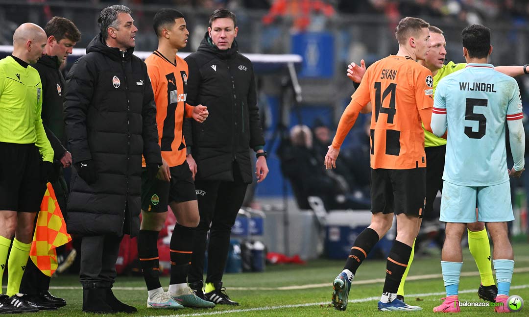 Kevin Kelsy participó en victoria del Shakhtar Donetsk