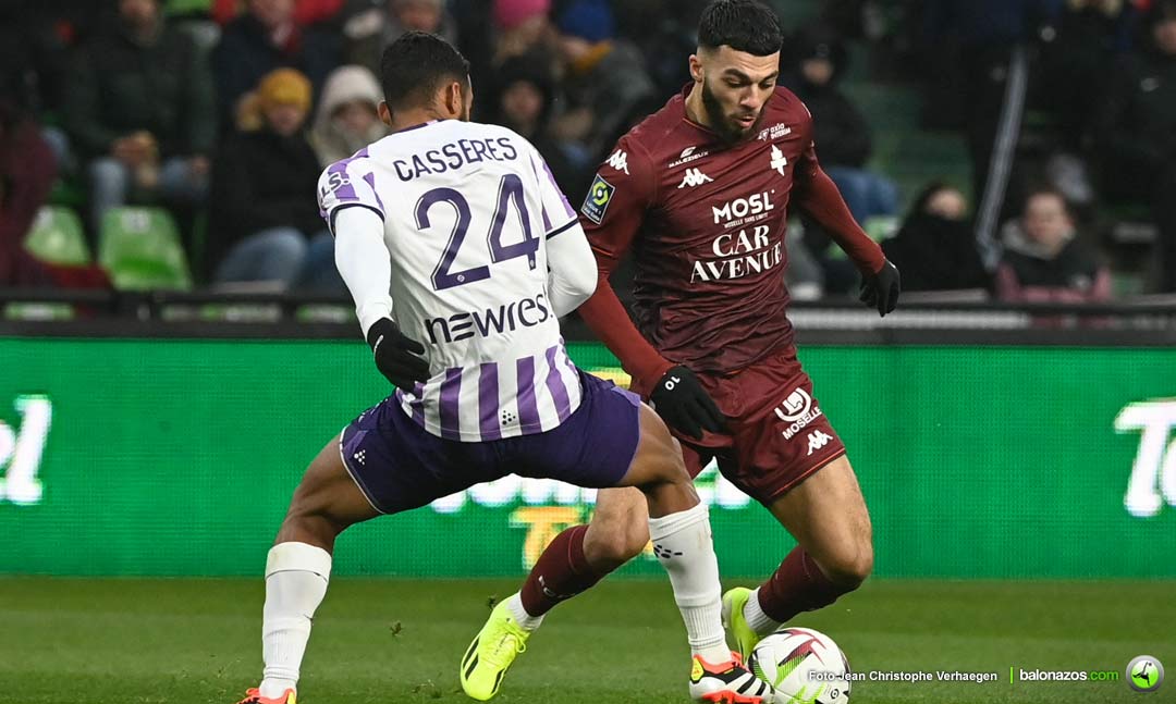 El El Toulouse de Francia derrotó al Metz con Cristian Cásseres 