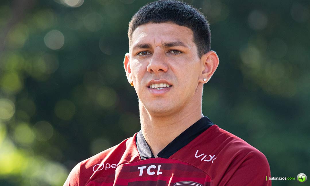 El Carabobo Fútbol Club fichó a Héctor Lezcano