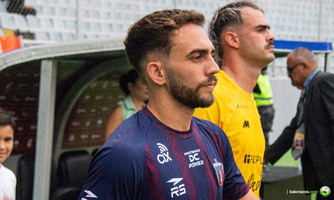 Mediocampista Christian Larotonda