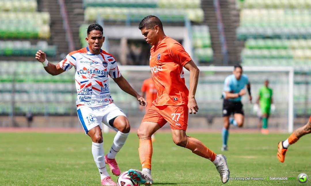 Deportivo La Guaira y la Academia Puerto Cabello