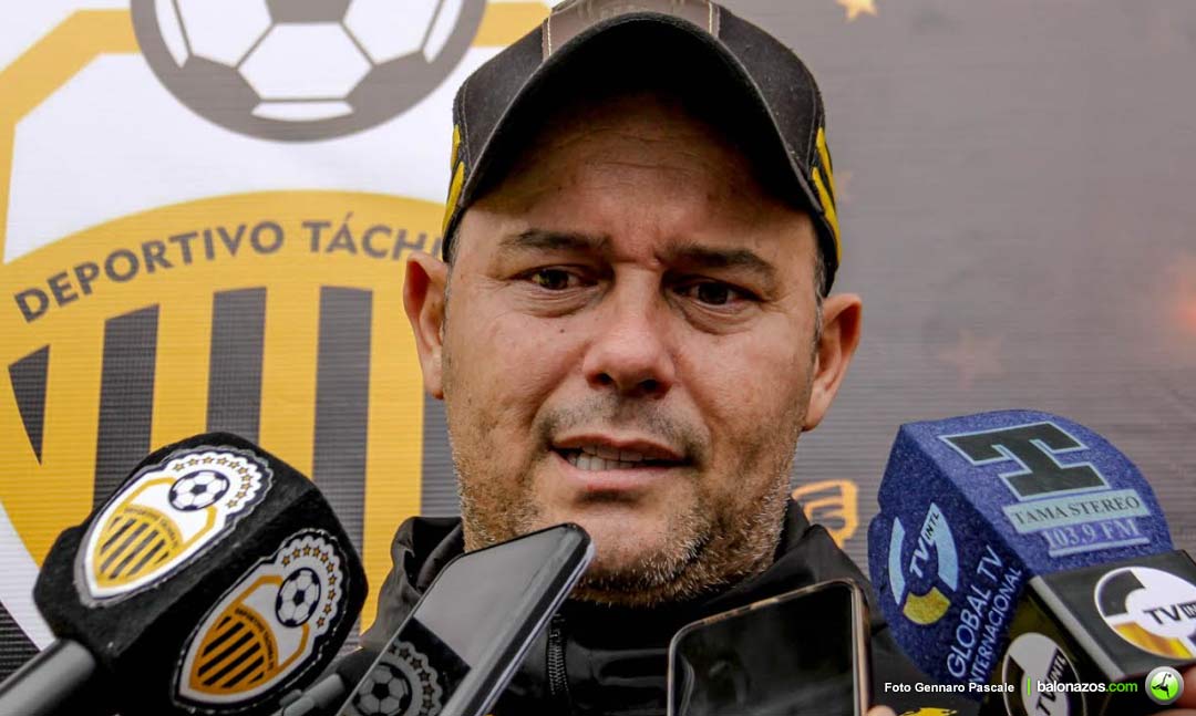El estratega Eduardo Saragó conversó con los medios