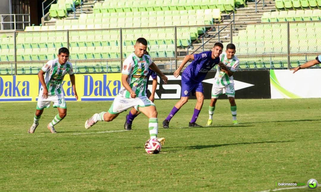 Estudiantes de Mérida igualó 1-1 con Metropolitanos FC.