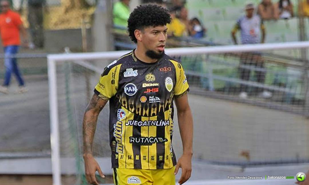 El defensor Jefre Vargas