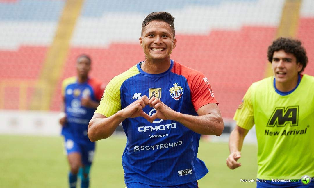 UCV FC volvió a ganar en Mérida
