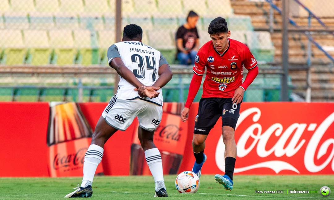Atlético Mineiro no tuvo de piedad con el Caracas FC