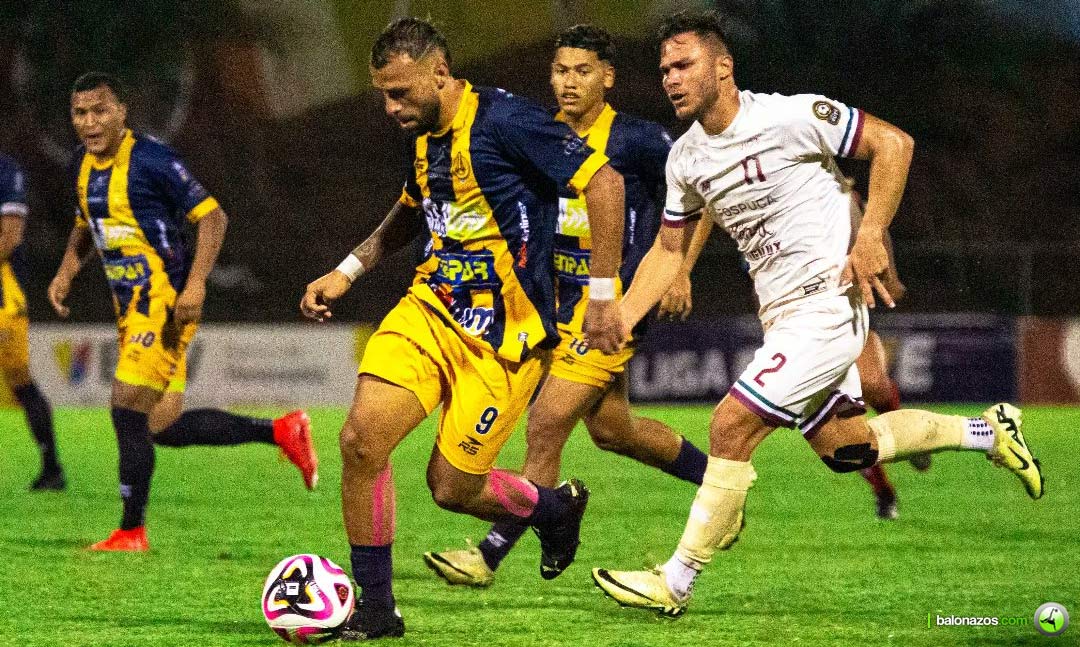 Carabobo FC subió al primer lugar del Grupo B