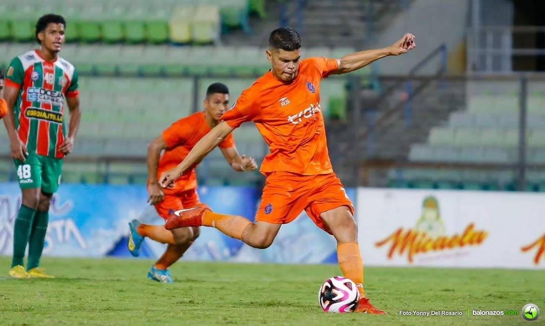 Deportivo La Guaira empató 3-3 con el Marítimo