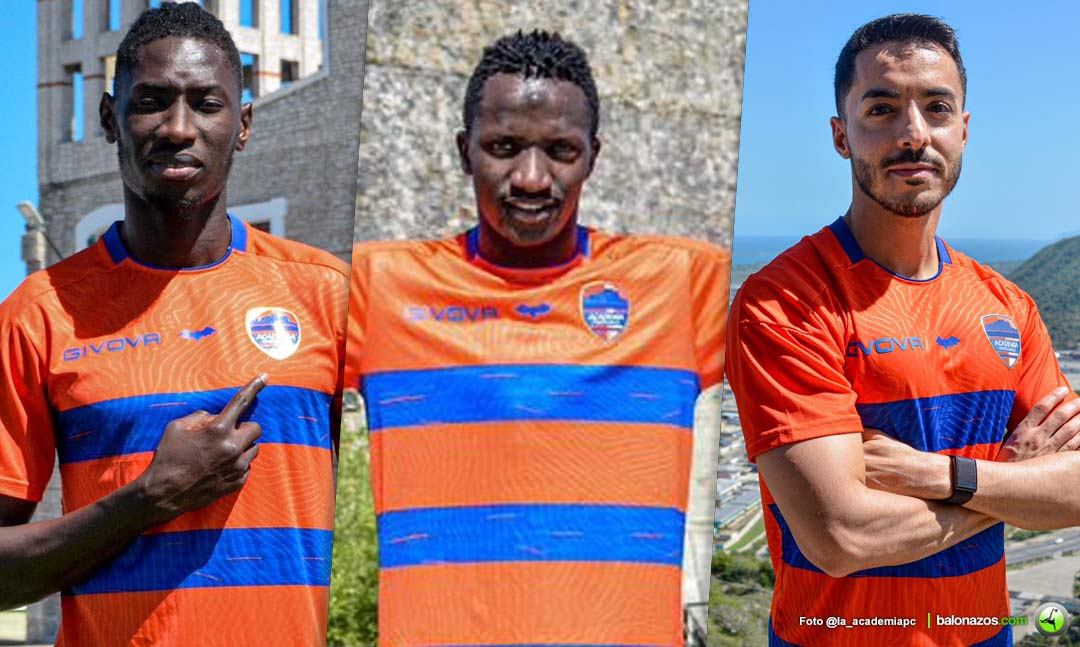 seis jugadores extranjeros del continente africano.