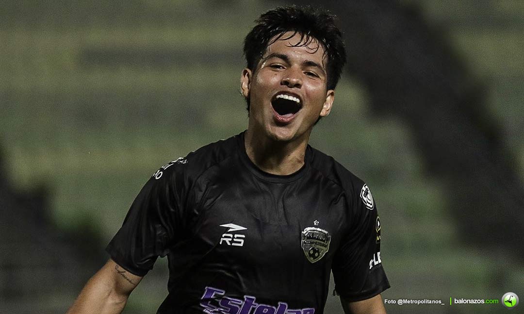 Ángelo Lucena se vistió de héroe