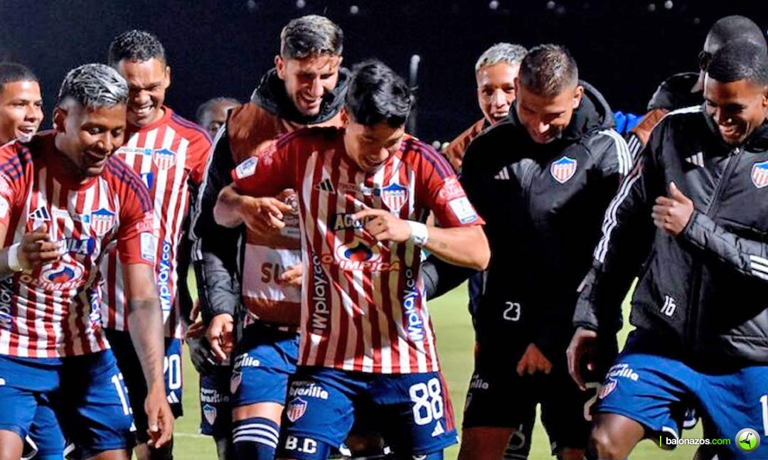 El equipo Junior de César Farías