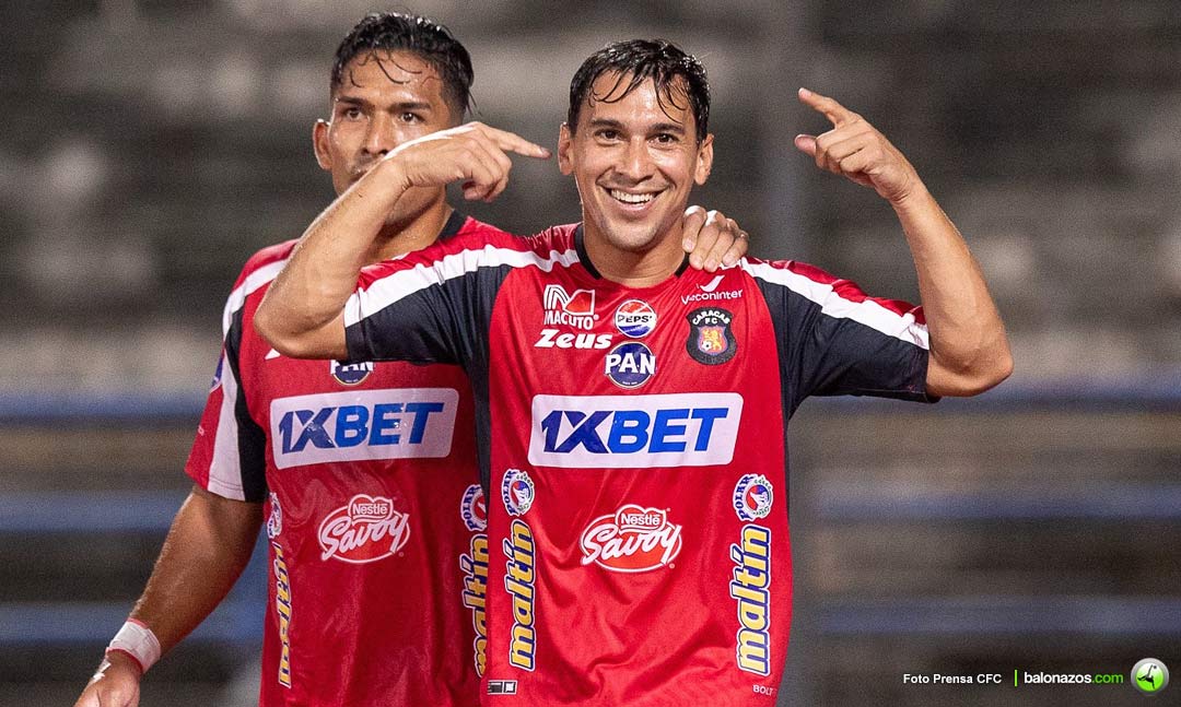 El Caracas FC cerró con victoria y Michael Covea