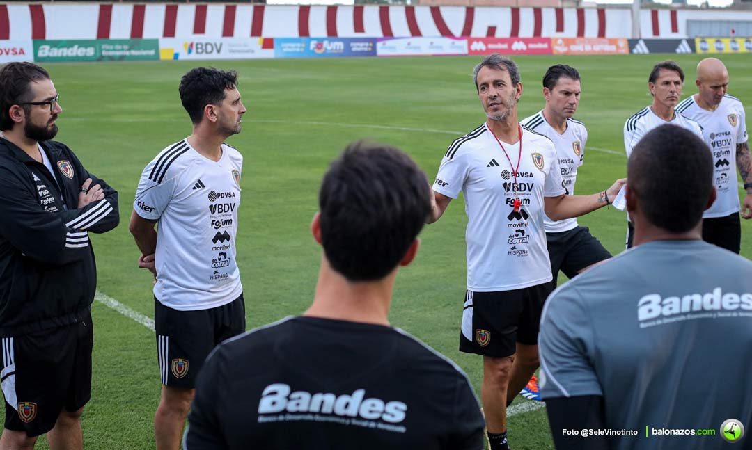 La Vinotinto en el CNAR