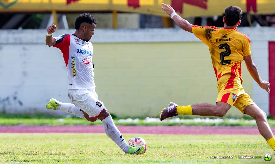 El Caracas Fútbol Club recibe al Aragua