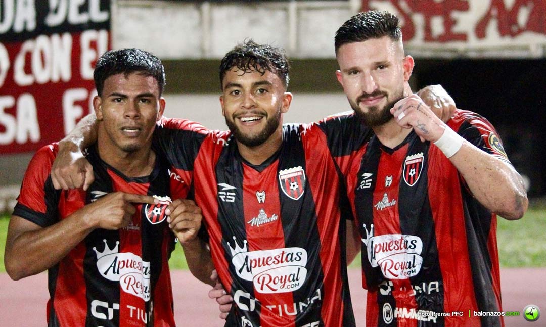 Despertó el Penta y su goleador Aitor López