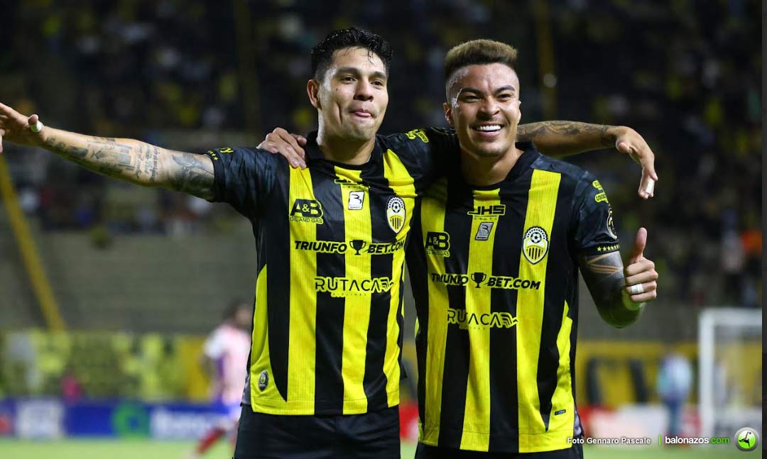 Táchira superó 4-0 a Estudiantes