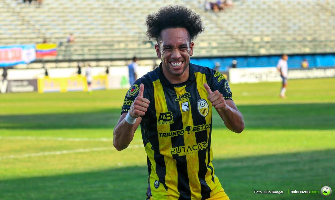 Deportivo Táchira y Maurice Cova