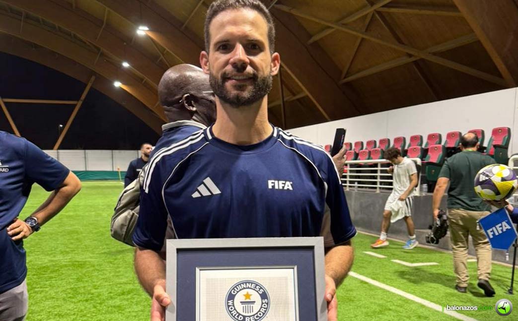 FIFA y Javier González