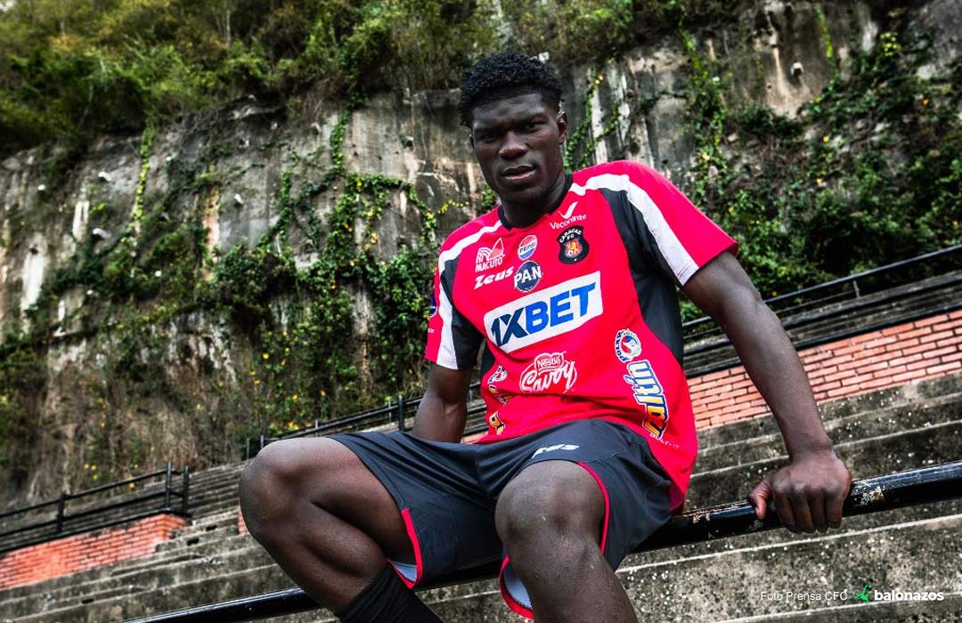 Sebastián González