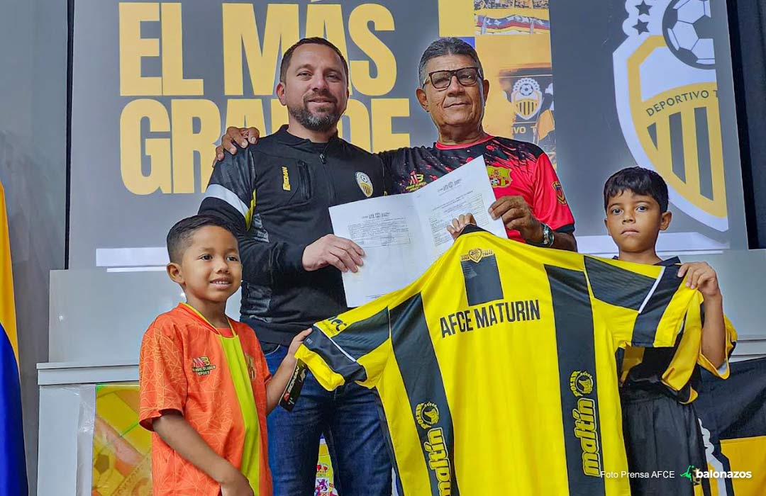 Nidos Aurinegros